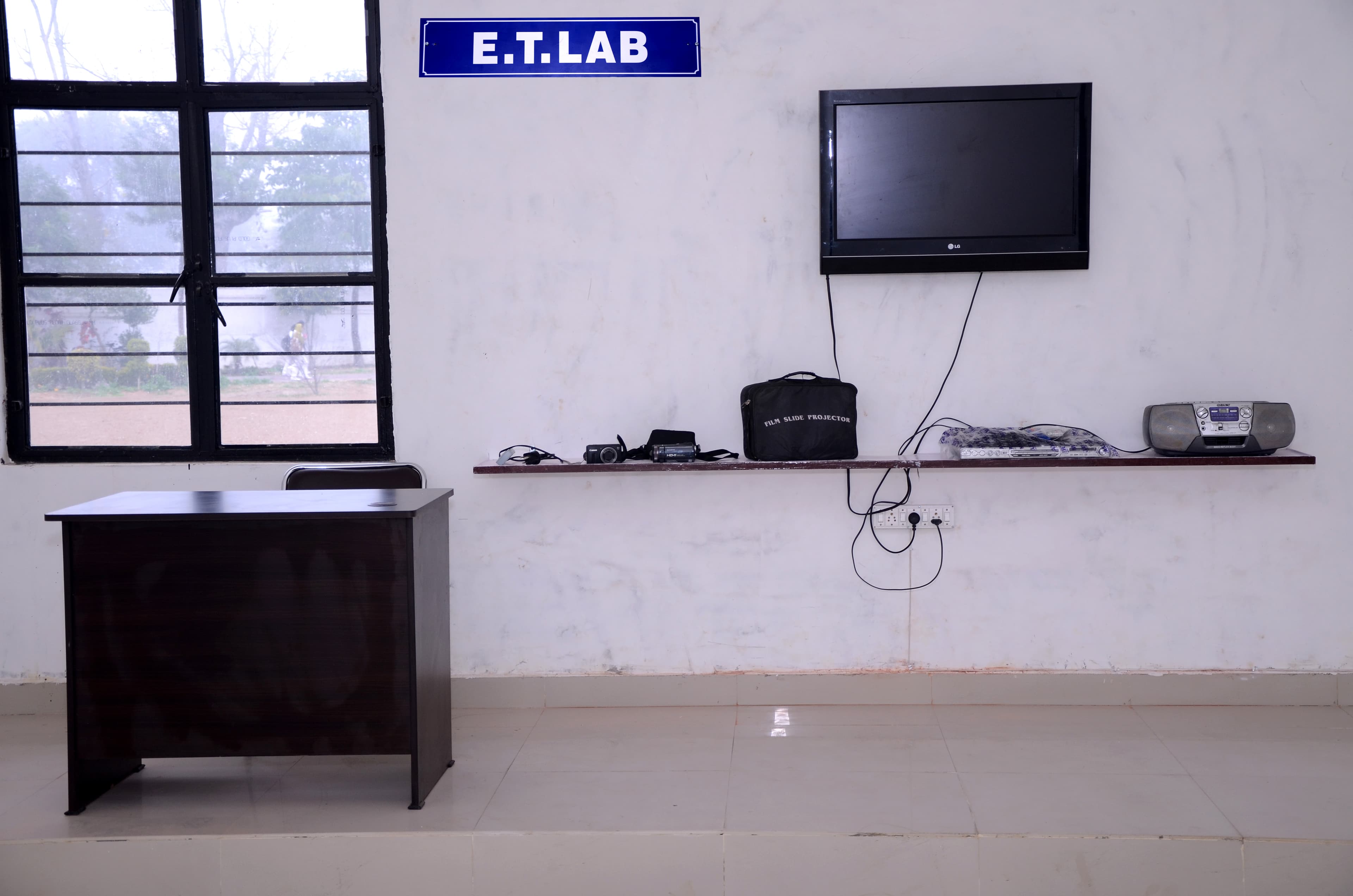 E.T. Lab 2